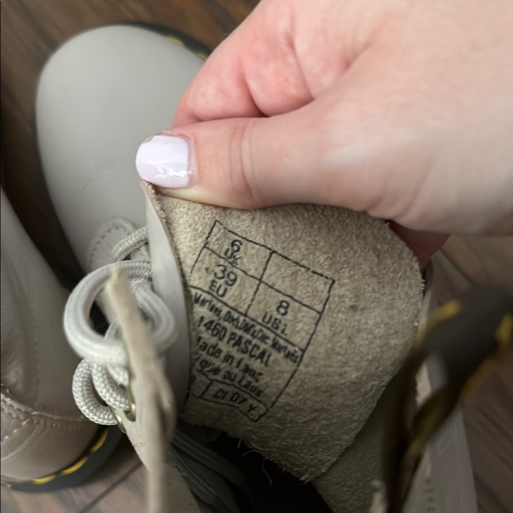 Dr. Martens Cream Ankle Boots with Chunky Sole - Picture 4 of 6